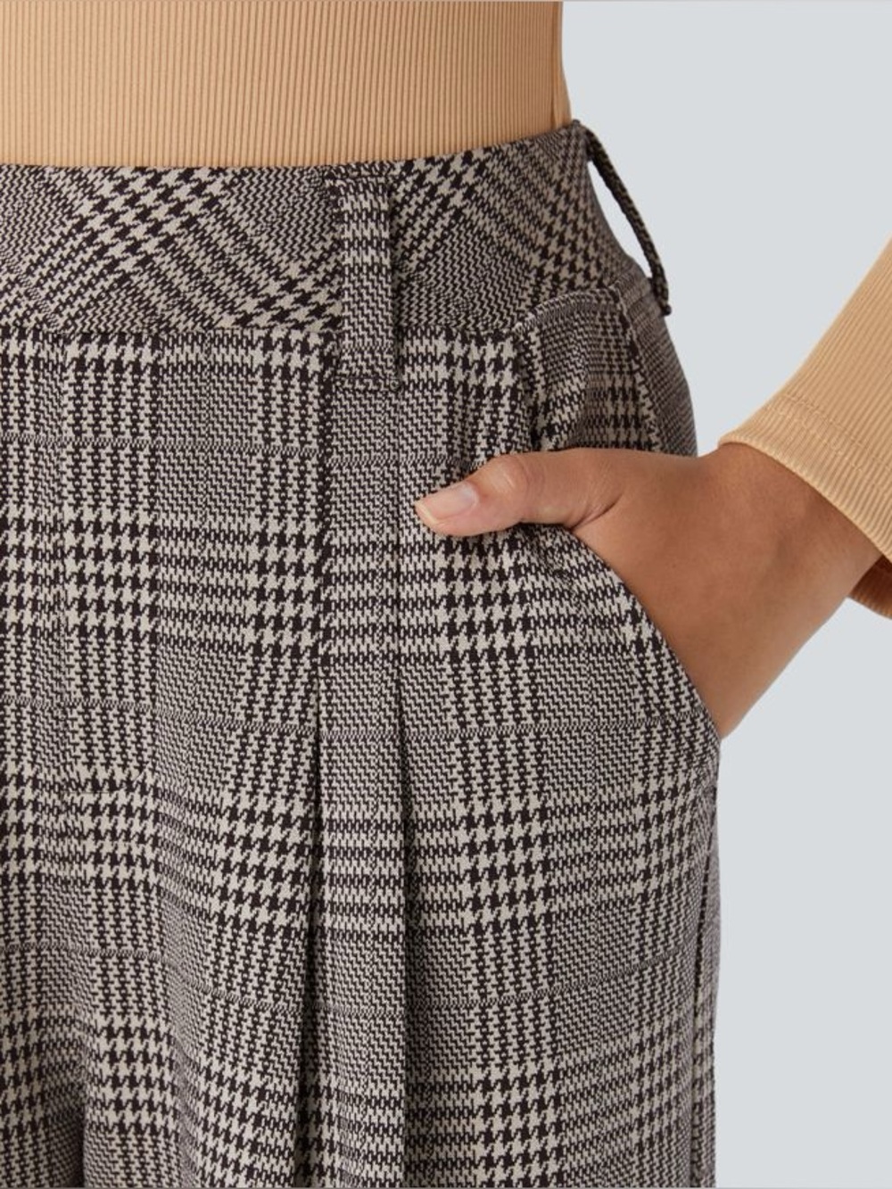 Halara Wide Leg Plaid Pants Small High Waisted Houndstooth Pocket Stretch NWOT - Picture 3 of 4